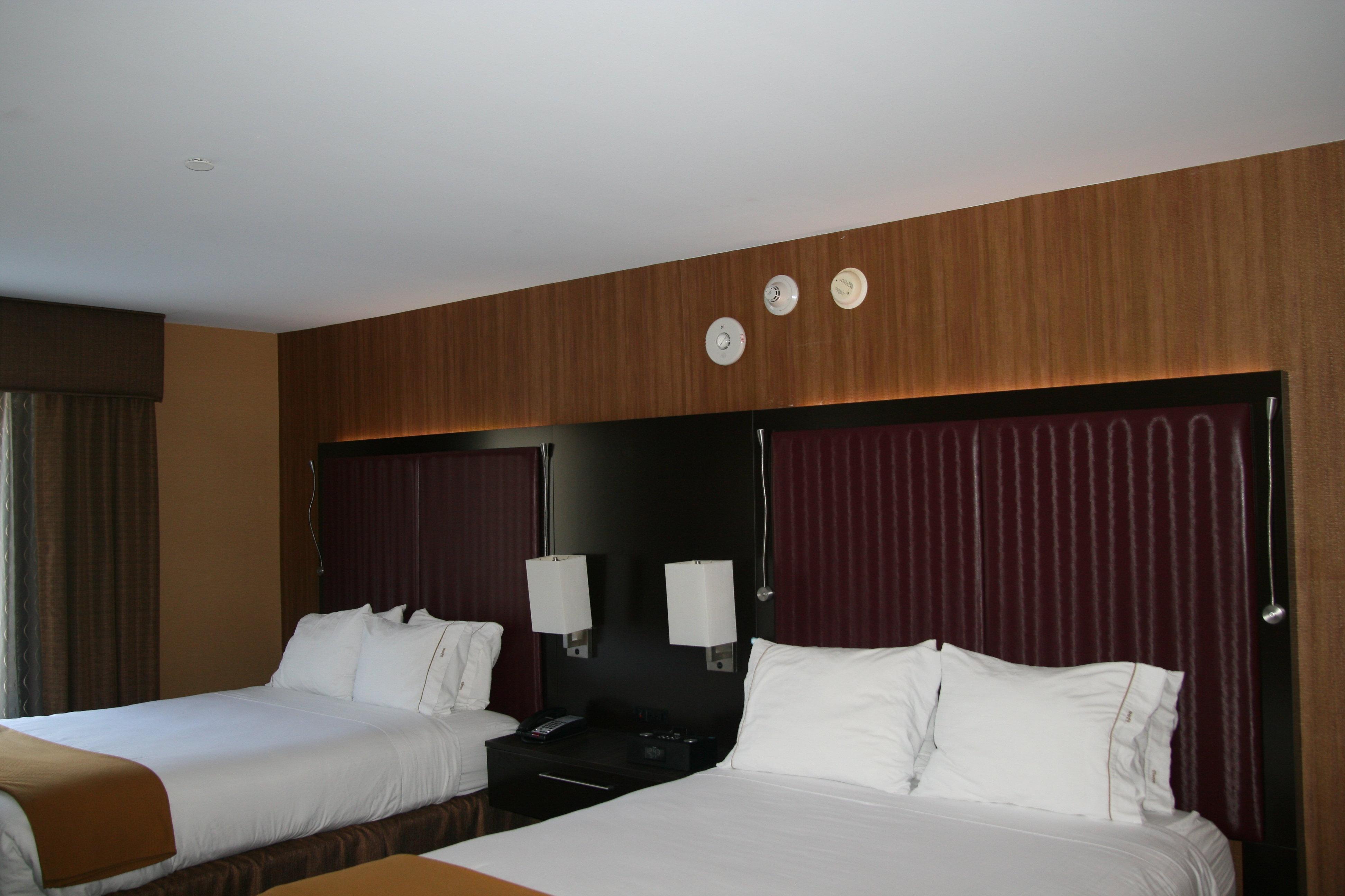 Holiday Inn Express Hotel & Suites Vineland Millville By Ihg Экстерьер фото
