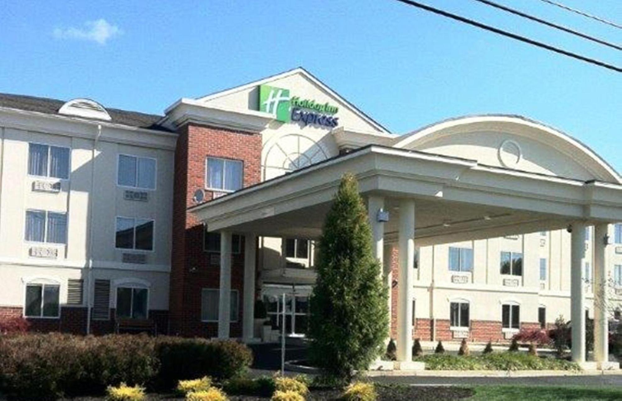 Holiday Inn Express Hotel & Suites Vineland Millville By Ihg Экстерьер фото