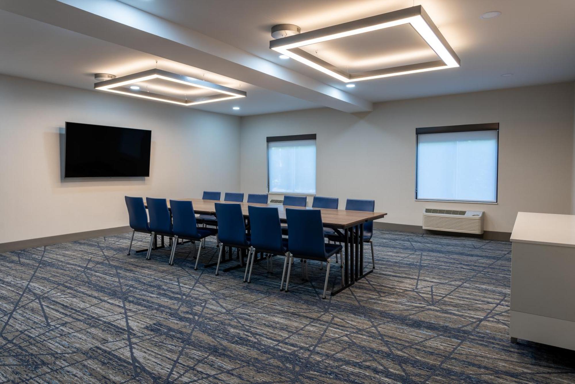 Holiday Inn Express Hotel & Suites Vineland Millville By Ihg Экстерьер фото